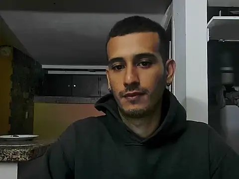Snapshot of talktome4 chatting on 26, 7, 2026 talktome4 online show from 26, 7, 2026