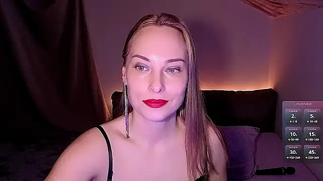 Snapshot of AdeleLady chatting on 13, 1, 2025 AdeleLady online show from 13, 1, 2025