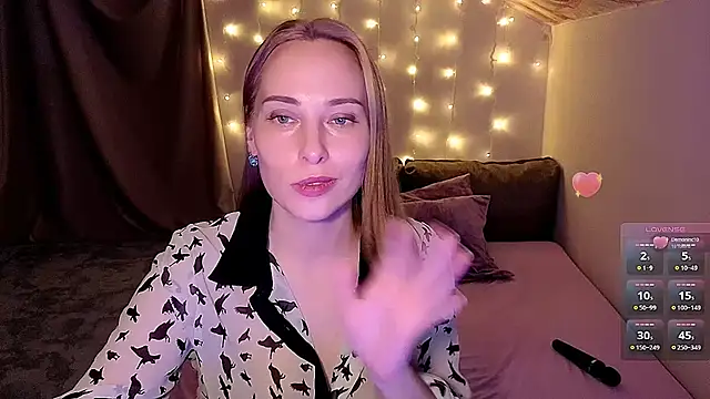 Snapshot of AdeleLady chatting on 16, 1, 2025 AdeleLady online show from 16, 1, 2025