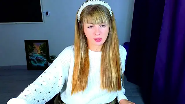 Snapshot of _comefeelme_ chatting on 17, 11, 2025 comefeelme online show from 17, 11, 2025