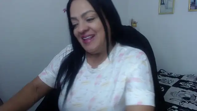 Snapshot of menfismuller2 chatting on 12, 12, 2024 menfismuller2 online show from 12, 12, 2024