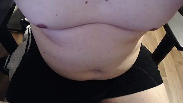 sweetsmile93 online show from 6, 1, 2025