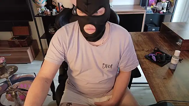 sweetsmile93 online show from 22, 12, 2025