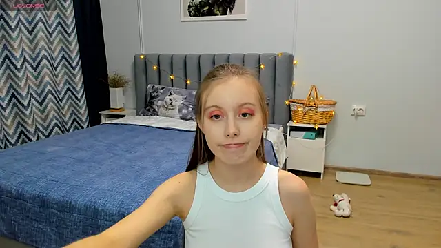 Peggy Beauty online show from 25, 1, 2025