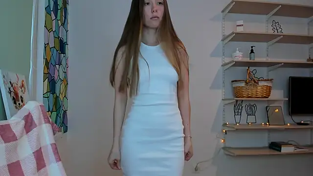 Peggy Beauty online show from 22, 11, 2025