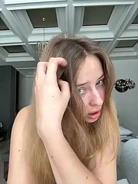 Snapshot of Nura_n_Sarah chatting on 26, 10, 2025 Nura n Sarah online show from 26, 10, 2025