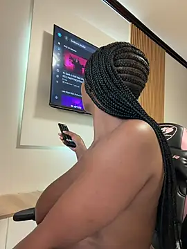 Neelo-Smith online show from 28, 6, 2026