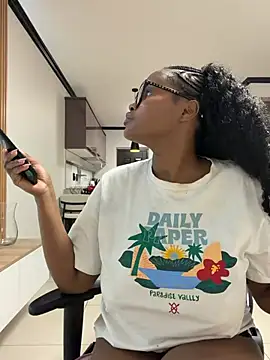Neelo-Smith online show from 28, 7, 2026