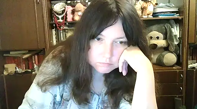 CarrieQPeach online show from 5, 12, 2024