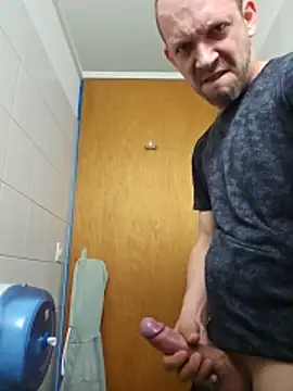 Namastedaddy85 online show from 12, 6, 2026