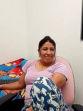 nammy  dirtyhott online show from 7, 2, 2026