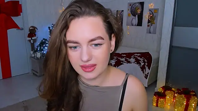 MiracleCurly online show from 31, 1, 2025