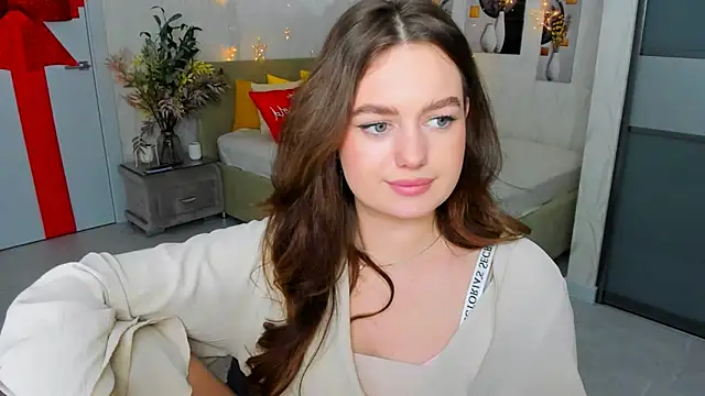 MiracleCurly online show from 11, 2, 2025