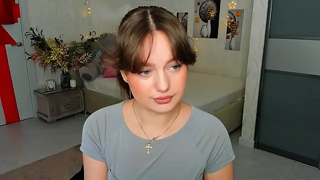 MiracleCurly online show from 11, 3, 2025