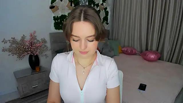 MiracleCurly online show from 14, 3, 2025