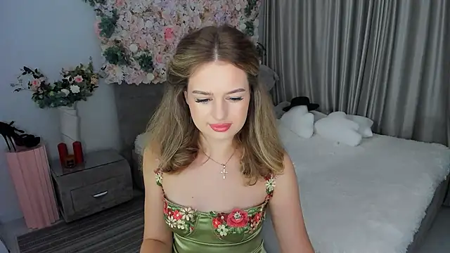 MiracleCurly online show from 22, 9, 2025