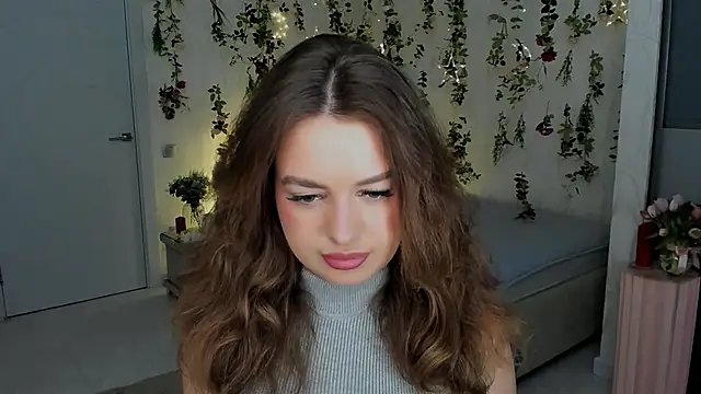 MiracleCurly online show from 17, 4, 2026