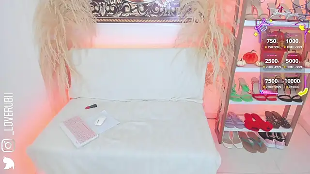 Snapshot of loverubii chatting on 28, 9, 2025 loverubii online show from 28, 9, 2025