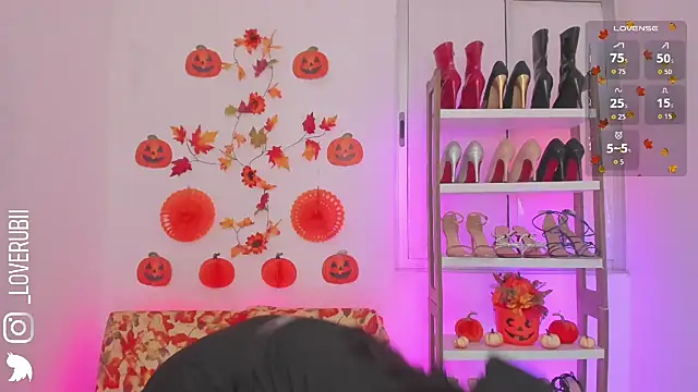 Snapshot of loverubii chatting on 30, 10, 2025 loverubii online show from 30, 10, 2025