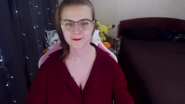 Snapshot of MissBrightShine chatting on 13, 2, 2025 MissBrightShine online show from 13, 2, 2025