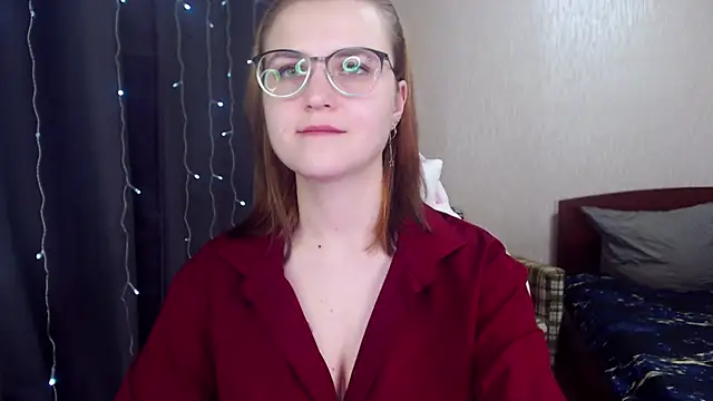 Snapshot of MissBrightShine chatting on 16, 2, 2025 MissBrightShine online show from 16, 2, 2025