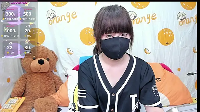 alonelove   online show from 9, 10, 2025