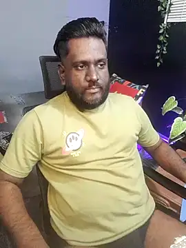 Snapshot of Rayansmith_ chatting on 21, 10, 2025 Rayansmith online show from 21, 10, 2025