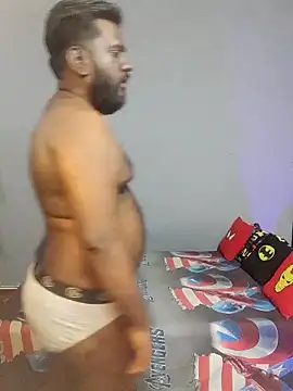 Snapshot of Rayansmith_ chatting on 6, 11, 2025 Rayansmith online show from 6, 11, 2025