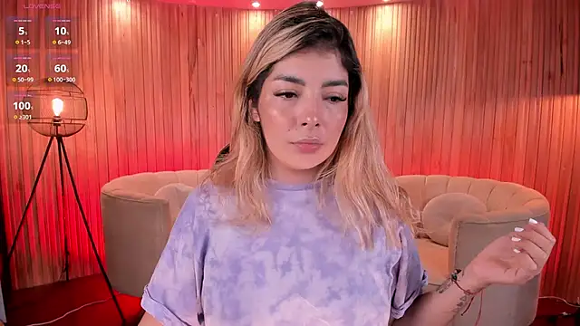 Snapshot of LisaMonroe_ chatting on 6, 2, 2025 LisaMonroe online show from 6, 2, 2025