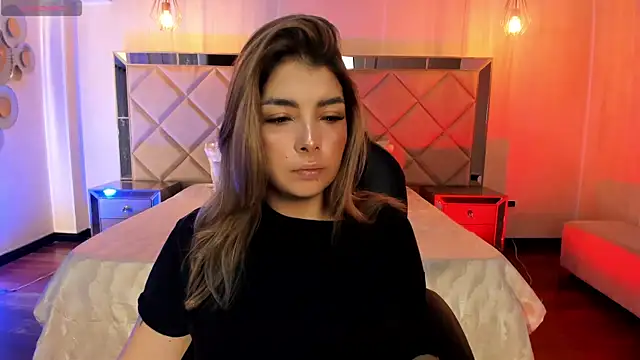 Snapshot of LisaMonroe_ chatting on 11, 2, 2025 LisaMonroe online show from 11, 2, 2025