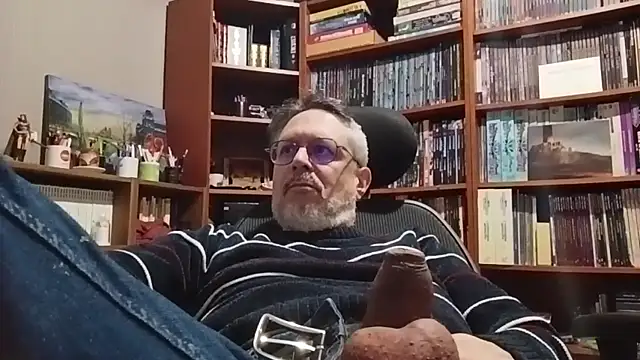 Mandra is a whore online show from 24, 11, 2025