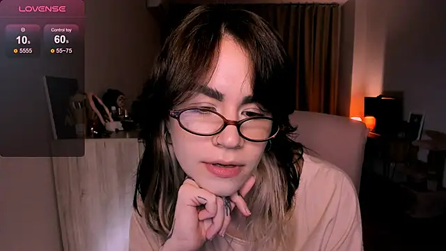 Snapshot of _selectrra chatting on 6, 3, 2025  selectrra online show from 6, 3, 2025