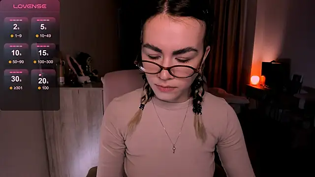 Snapshot of _selectrra chatting on 17, 3, 2025  selectrra online show from 17, 3, 2025