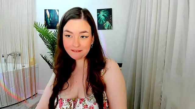 Snapshot of WishToBloom chatting on 21, 5, 2026 WishToBloom online show from 21, 5, 2026