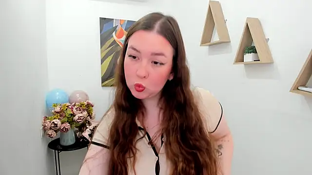 Snapshot of WishToBloom chatting on 30, 5, 2026 WishToBloom online show from 30, 5, 2026