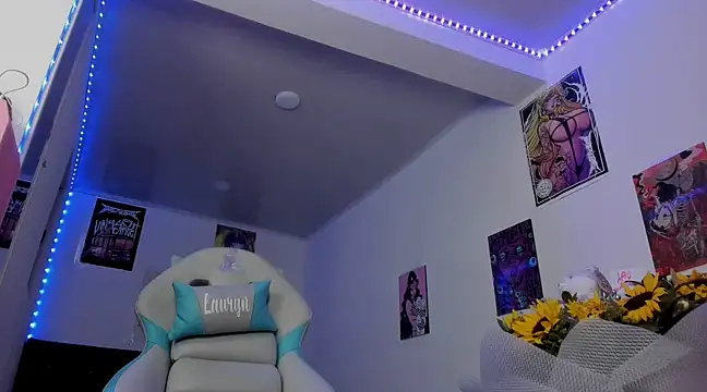 Snapshot of Lauryn_muller chatting on 4, 3, 2025 Lauryn muller online show from 4, 3, 2025