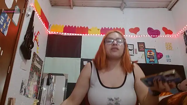 Snapshot of Saray_extrovert_ chatting on 23, 6, 2026 Saray extrovert online show from 23, 6, 2026