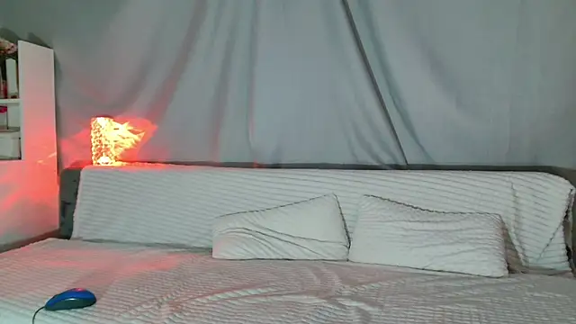 Imcarrieberry online show from 30, 1, 2025