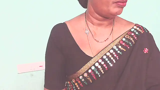 shrutitelugu69 online show from 15, 4, 2026