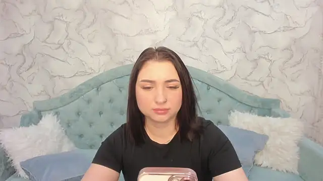 Snapshot of Sourr_Lollipop chatting on 13, 5, 2026 Sourr Lollipop online show from 13, 5, 2026