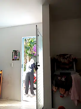 Snapshot of emrehliug12 chatting on 24, 9, 2025 emrehliug12 online show from 24, 9, 2025