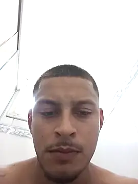 emrehliug12 online show from 28, 3, 2026