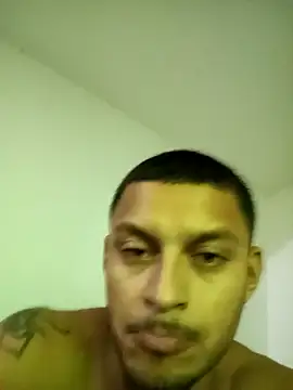 emrehliug12 online show from 13, 4, 2026