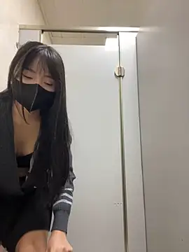 Asia-Lynn online show from 4, 12, 2024