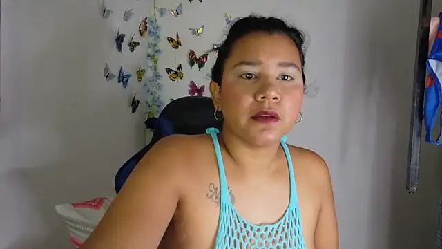 Snapshot of lucy_hairypussy83 chatting on 29, 11, 2025 lucy hairypussy83 online show from 29, 11, 2025