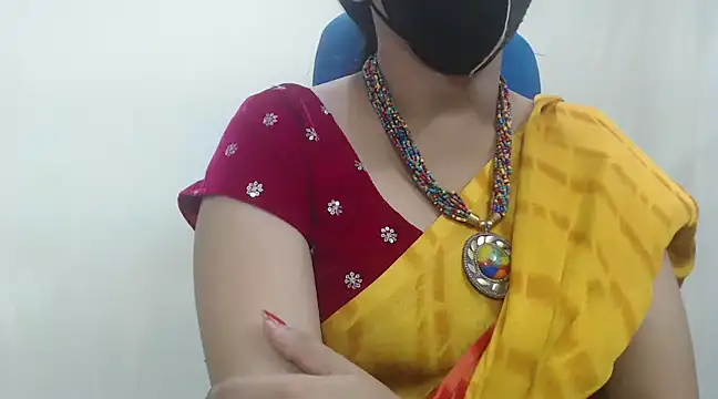 Lovely Siri 23 online show from 13, 1, 2025