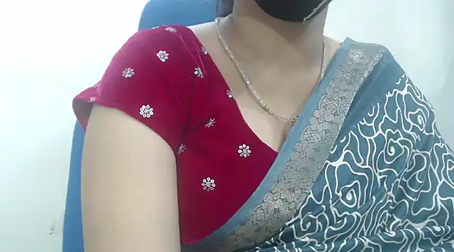 Lovely Siri 23 online show from 23, 1, 2025