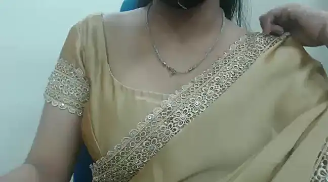 Lovely Siri 23 online show from 15, 2, 2025