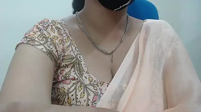 Lovely Siri 23 online show from 18, 3, 2025