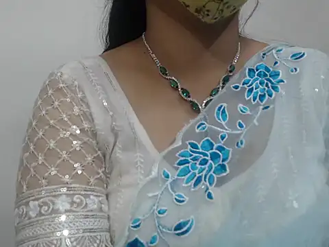 Lovely Siri 23 online show from 27, 10, 2025